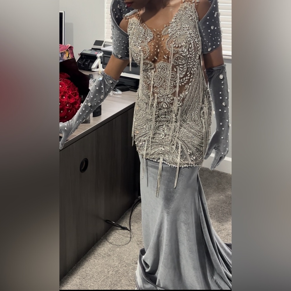 Prom Dress - Picture 7 of 7